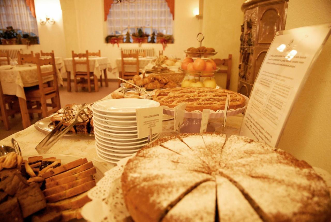 Albergo Adele Bormio Buitenkant foto